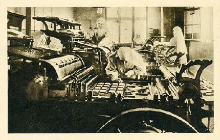 French_Nuns_working_on_printing_presses